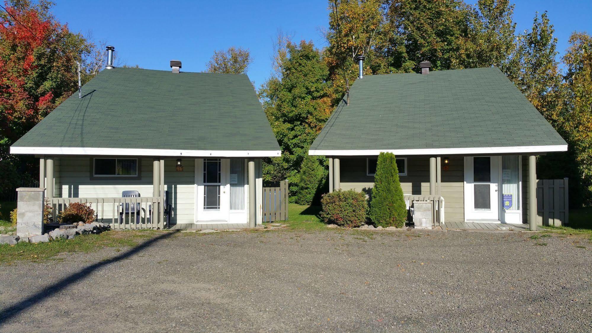 Les Chalets Bo-So-Met Villa Beaupré Buitenkant foto